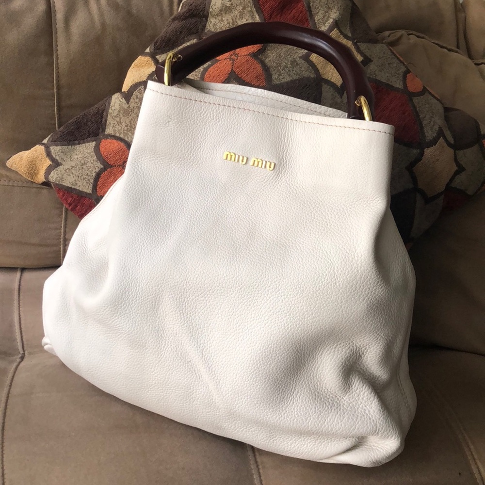 💕MIU MIU wooden Handle goddess Hobo💕